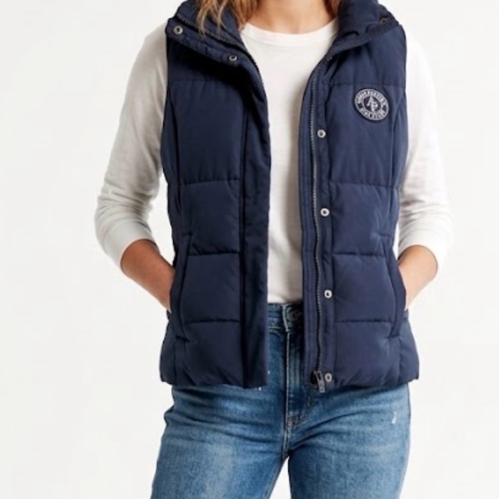 Navy Quilted Puffer Vest